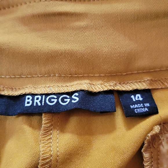 Pants - Picture 3 of 4